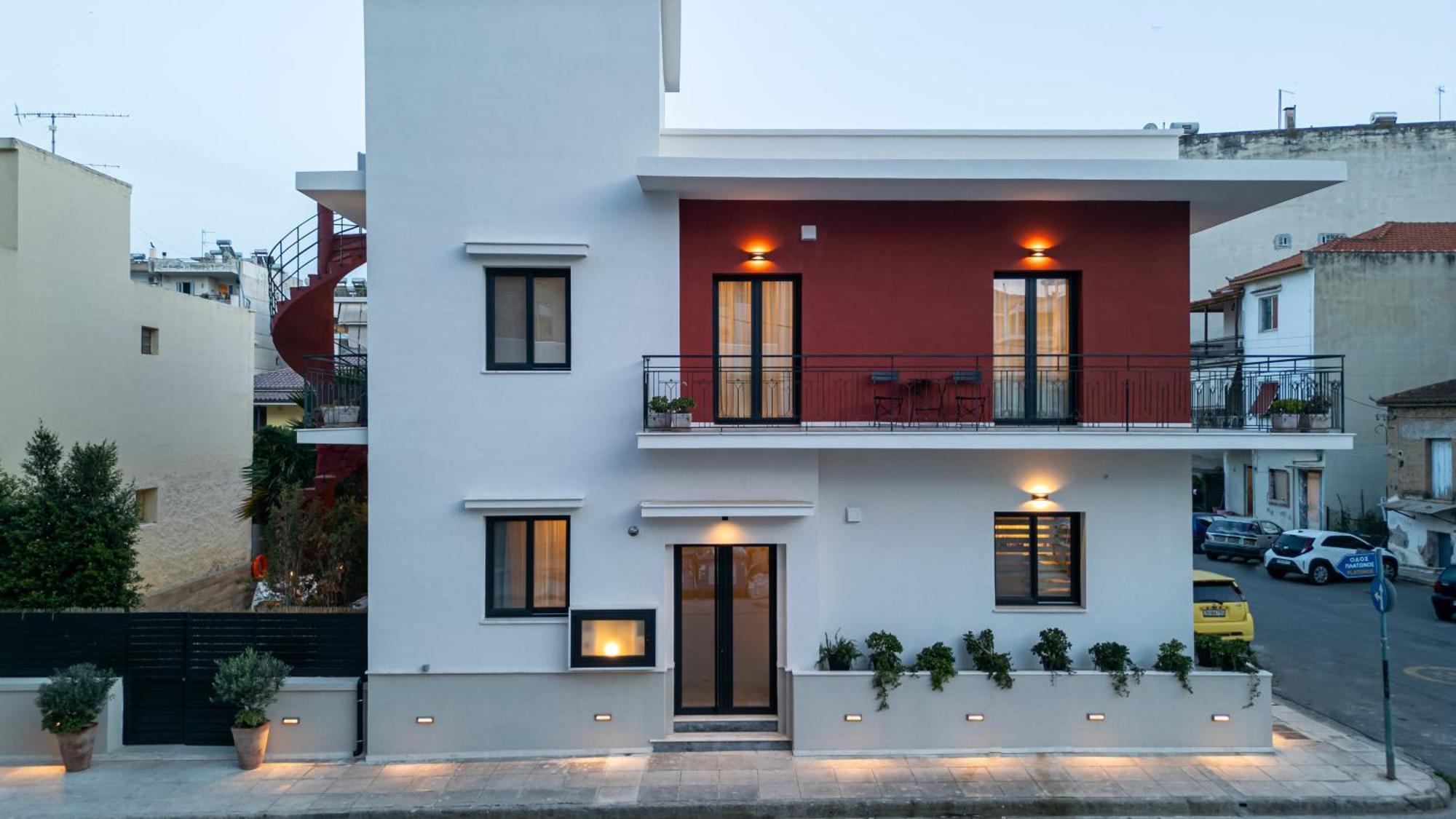 The Mansion - Kalamata Mediterranean Villas Buitenkant foto