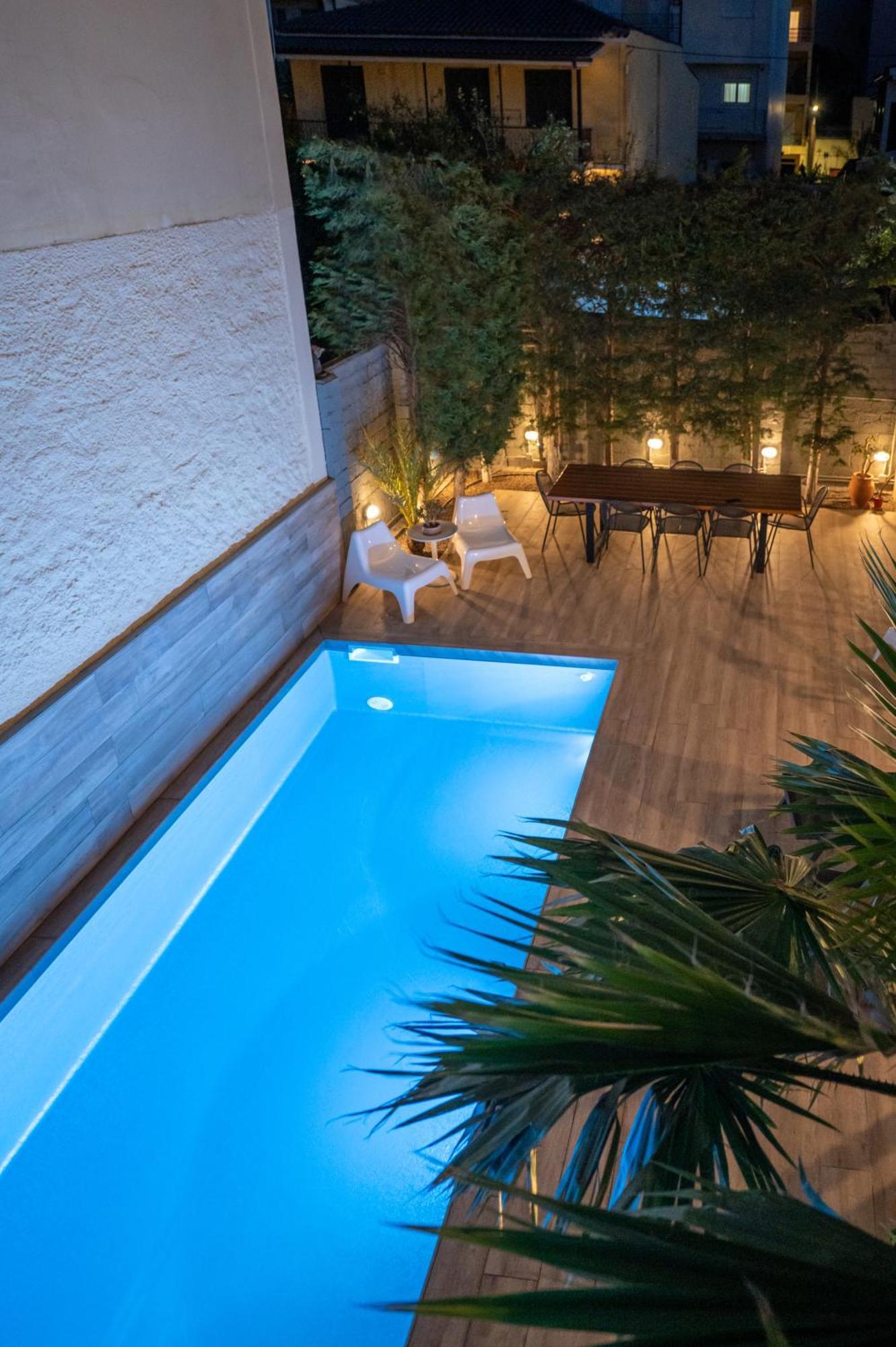 The Mansion - Kalamata Mediterranean Villas Buitenkant foto