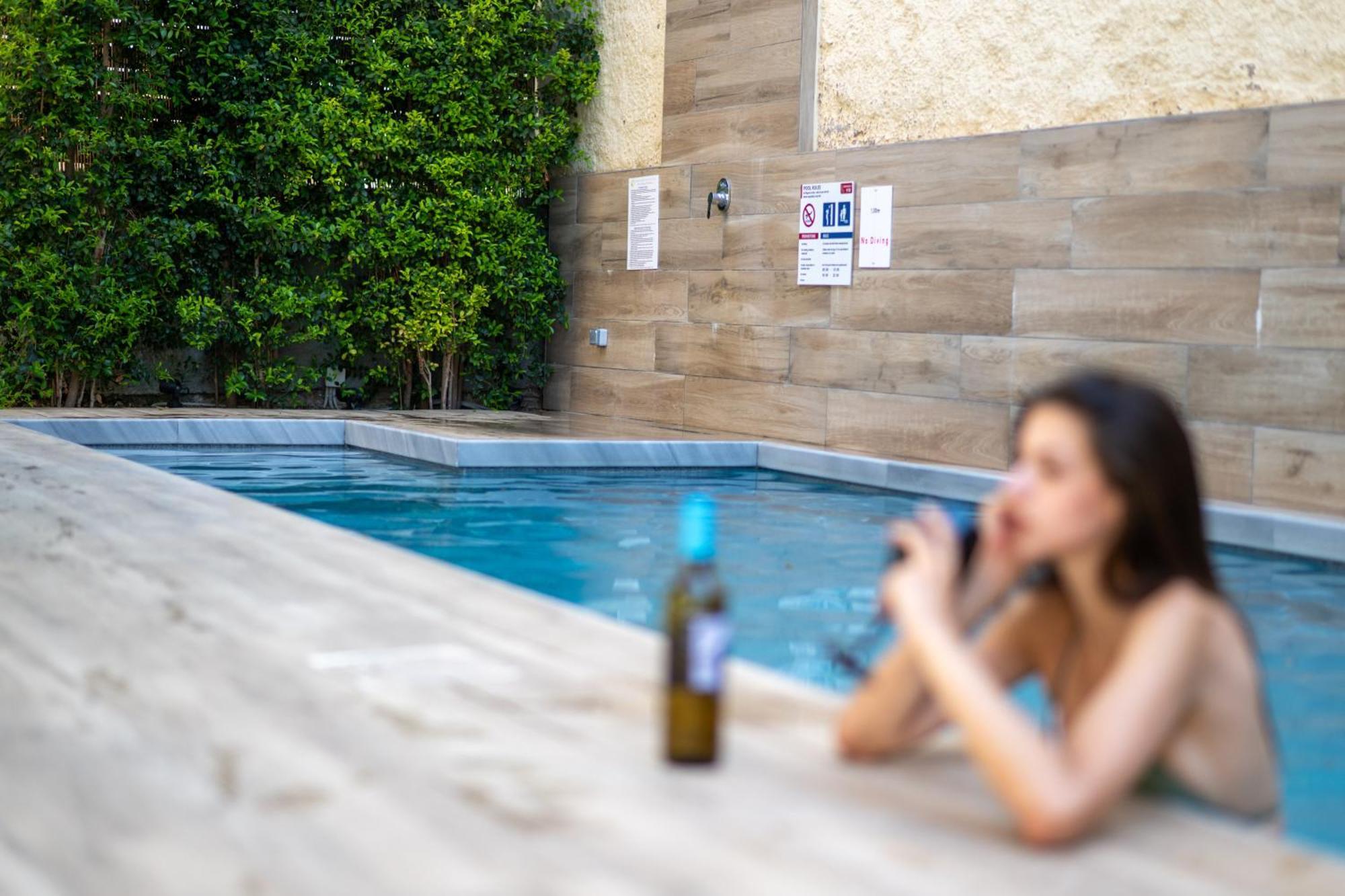 The Mansion - Kalamata Mediterranean Villas Buitenkant foto